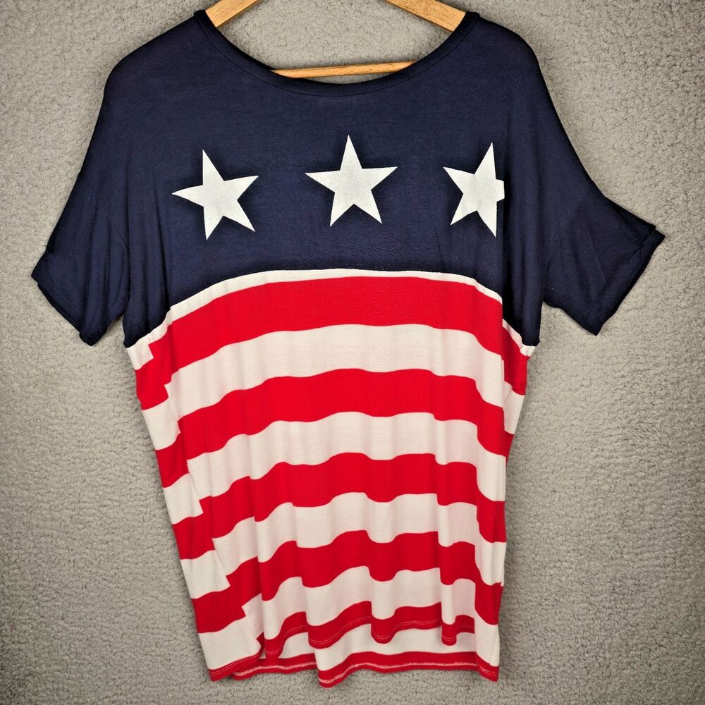 Coco & Main Womens T Shirt XL Red White Blue Stars Stripes Flag Vintage USA Made